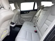 Volvo V60 2.0 T6 Recharge AWD R-Design | 1e Eigenaar | Achteruitrijcamera | Dodehoek detectie | Elektr. Stoelen met geheugen | Stoelverwarming | 12 maanden garantie! |