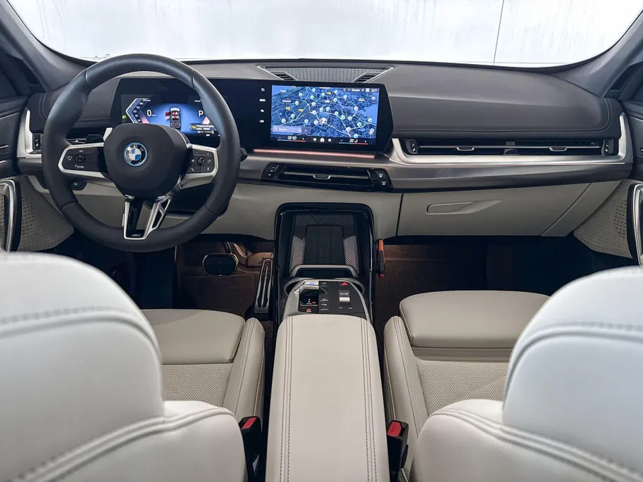 BMW iX1 eDrive20 67 kWh M Sport Edition