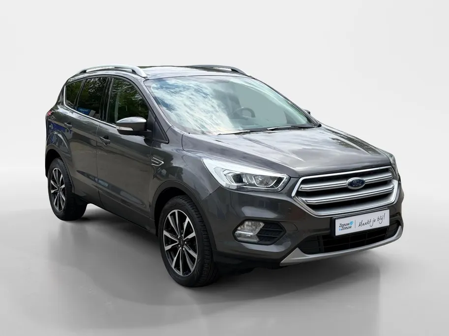 Ford Kuga 1.5 EcoBoost Trend Ultimate | Trekhaak | Camera | 18' Lichtmetalen velgen | Voorruitverwarming | Navigatie | Climate Control | Privacy Glass | Cruise Control