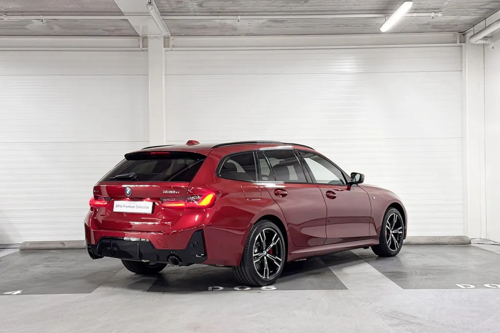 BMW 3 Serie Touring 330e xDrive