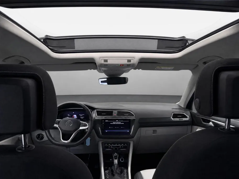 Volkswagen Tiguan 1.4 TSI 245pk DSG eHybrid Elegance · Camera · Panoramadak · Wegklapbare Trekhaak · Apple/Android Car Play · 18'' Inch ·