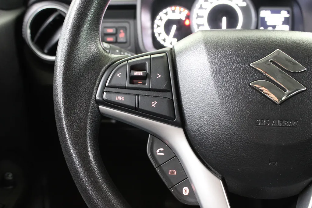 Suzuki Ignis 1.2 Smart Hybrid Select / Camera / Stoelverwarming / Allseason banden /