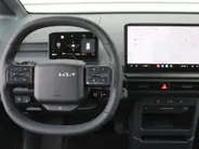 Kia PV5 L2H1 Elite DC 71.2 kWh | Luxe dubbele cabine | Zijwandbekleding | Vloerplaat | Privacy glass | Tot € 2.500 (inruil)voordeel bij aanschaf of 2,99% financiering |