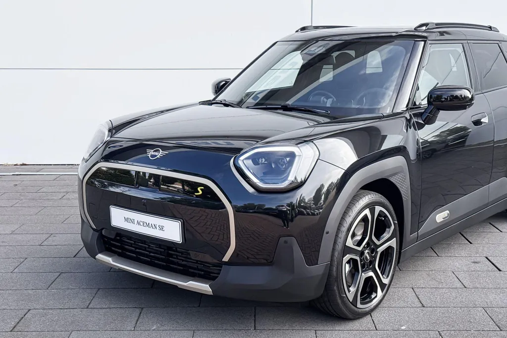 MINI Aceman SE Favoured XL 54.2 kWh