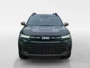 Dacia Bigster 1.8 Hybrid 155 Extreme NU DEZE VOORRAAD AUTO 3000,- KORTING| Direct leverbaar | Nu tijdelijk met 7 jaar garantie | LM |glazen panorama