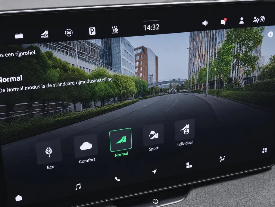 Škoda Superb 1.5TSI PHEV 150kW/204PK Sportline · Panoramadak · Trekhaak · Camera ·  Leder/Alcantara · Garantie t/m 17-06-2027