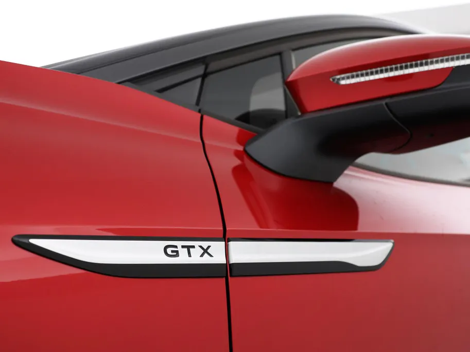 Volkswagen ID.4 GTX 299pk 4Motion 77 kWh · Panoramadak · 360 Camera · Dodehoeksensor ·Warmtepomp · Alarmklasse 3 · Stoel-& Stuurverwarming · 21'' Inch ·
