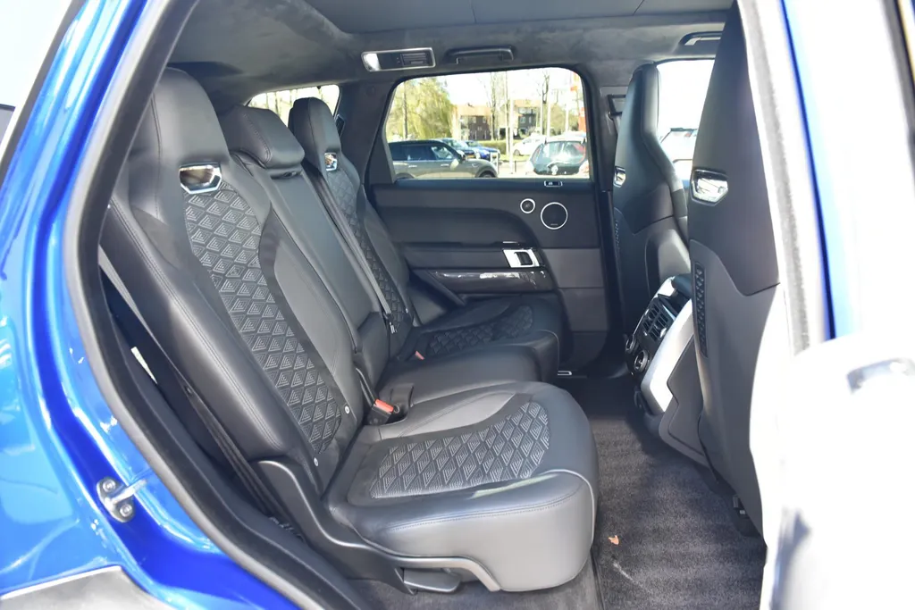 Land Rover Range Rover Sport SVR
