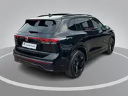 Volkswagen Tiguan 1.5 eTSI 110KW/150PK DSG R-Line Edition · Panoramadak ·Apple/Android Car Play ·  360°Camera + Parkeersensoren · Fabrieksgarantie t/m 03-11-2030 of 100.000Km