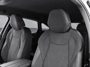 Volkswagen ID.7 Pro Business 286pk 77 kWh · SOH 97,2% · 360 Camera · Head-Up · Alarm · Elek. Trekhaak · Keyless · Elek. Voorstoelen · 20'' Inch · Gratis onderhoud & APK t/m 30-01-2030 · EXTRA INRUILKORTING ·