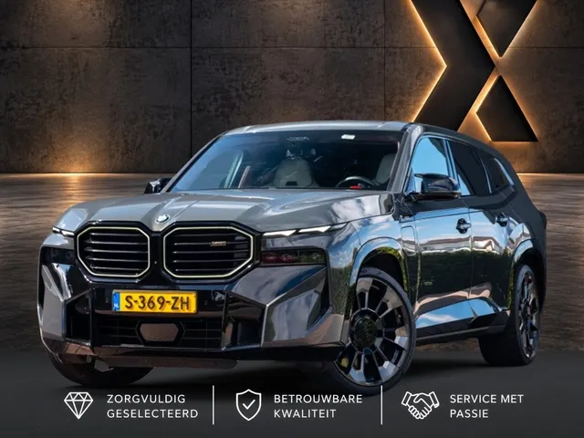 BMW XM