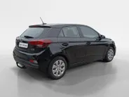 Hyundai i20 1.0 T-GDI Comfort Automaat | All weatherbanden | Trekhaakl | Navigatie | Camera |