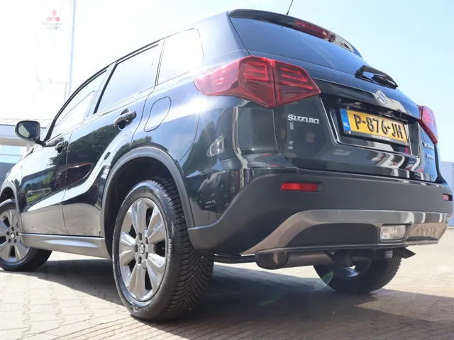 Suzuki Vitara 1.4 BoosterJet Select Hybrid Trekhaak | AllSeasons | Carplay