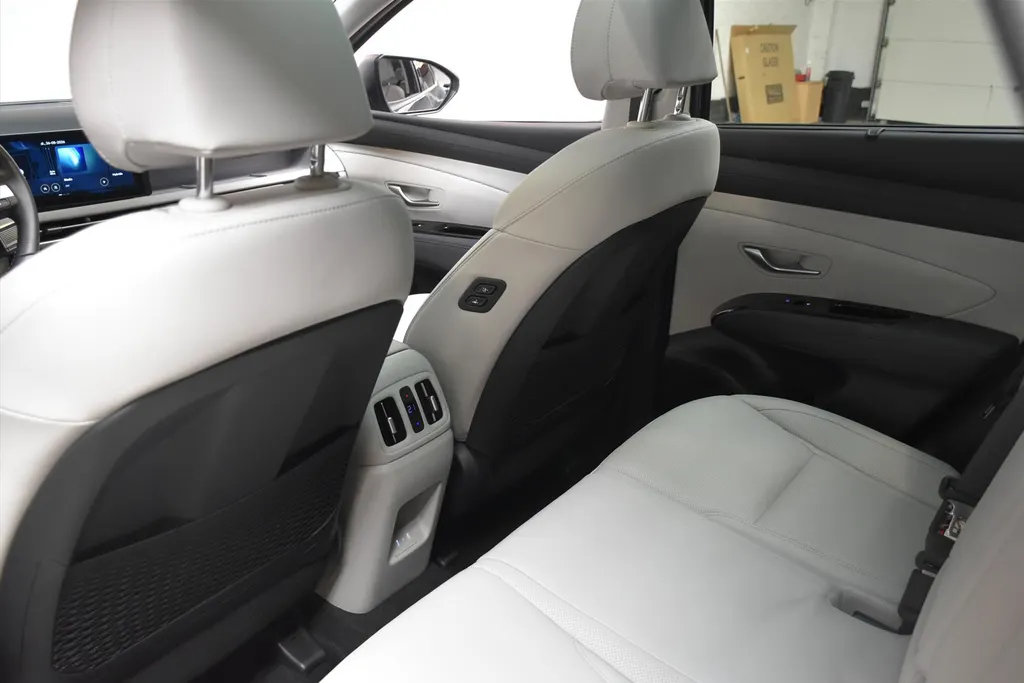 Hyundai Tucson 1.6 T-GDi HEV Aut. Premium Sky |Schuifdak |Beige Leder .