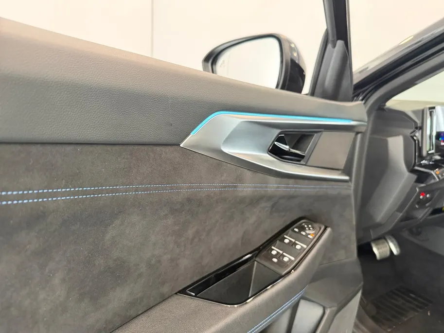 Renault Austral 1.2 E-Tech full hybrid 200 esprit Alpine *Automaat*Navi+360Camera*Climate*Adaptive Cruise*Stoel/Stuur Verw.*Als Nieuw!