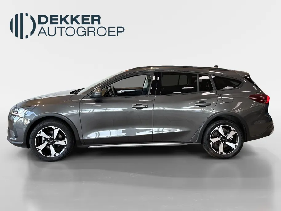 Ford Focus Wagon 1.0 EcoBoost Hybrid Active Style