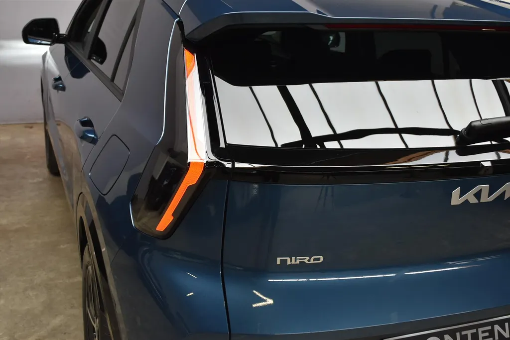 Kia e-Niro 1.6 GDi Hybrid 138pk DCT6 DynamicPlusLine