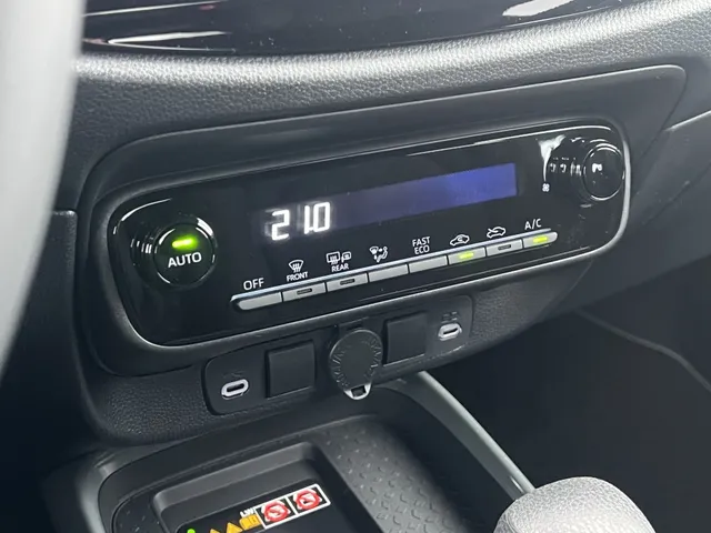 Toyota Aygo X Hybrid 115 pulse Bi-Tone