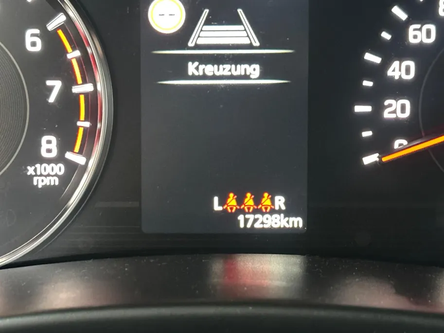 Suzuki Swift 1.2 Style Smart Hybrid | All-season banden | Navigatie | Stoelverwarming |