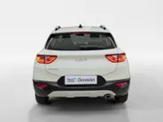 Kia Stonic 1.0 T-GDi MHEV DynamicLine | Cruise Control | Climate Control | Navigatie | Camera | LM Velgen |