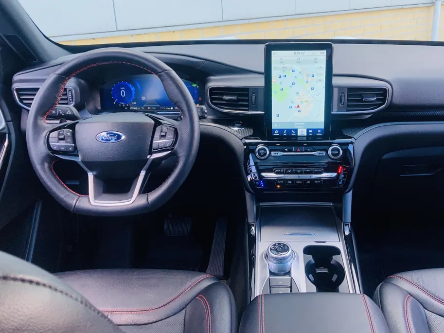 Ford Explorer 3.0 V6 EcoBoost PHEV 457 pk ST-Line 7-persoons - B&O - Panoramadak - Stoelventilatie - BLISS