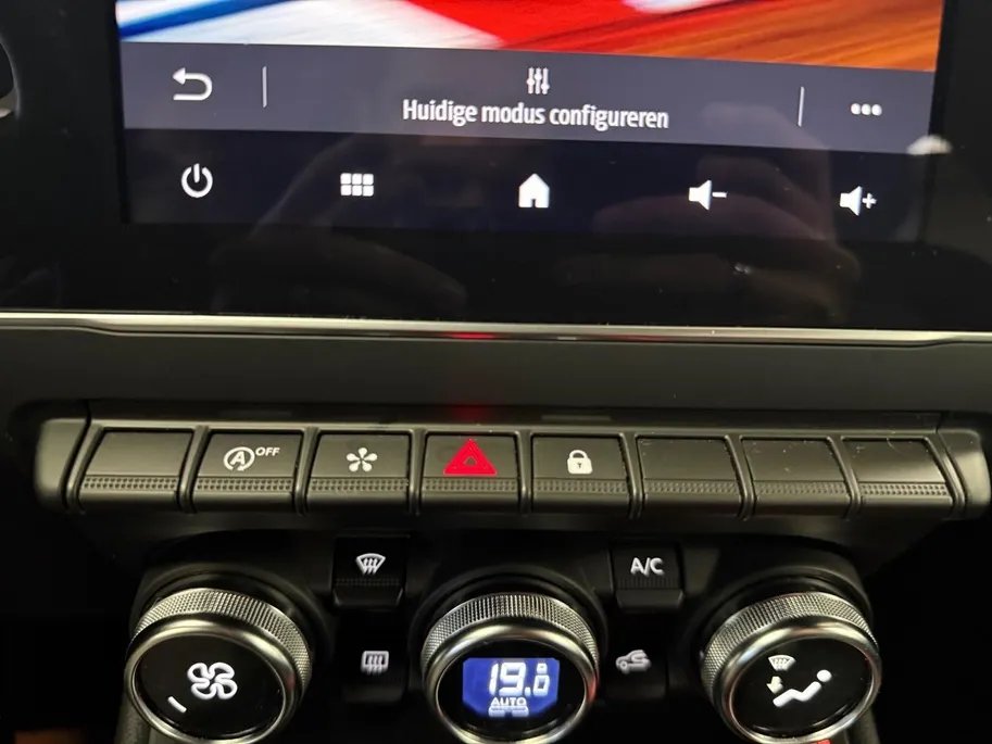 Renault Clio 1.0 TCe 90 GPF techno NAVI AIRCO CAMERA PARKEERSENSOREN ACHTER CRUISE CONTROL APPLE CARPLAY/ANDROID AUTO LM VELGEN ZEER MOOIE AUTO