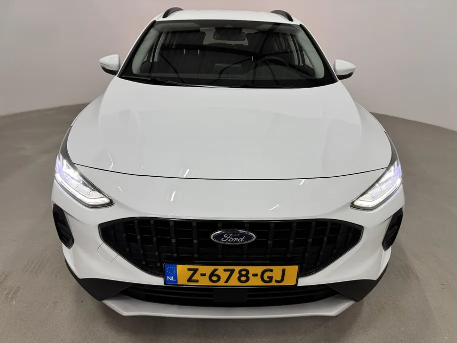 Ford Focus 1.0 EcoBoost Hybrid Active 125 PK | Automaat | Winterpack | Apple Carplay - Android Auto |  Full LED | Keyless Entry & Start |