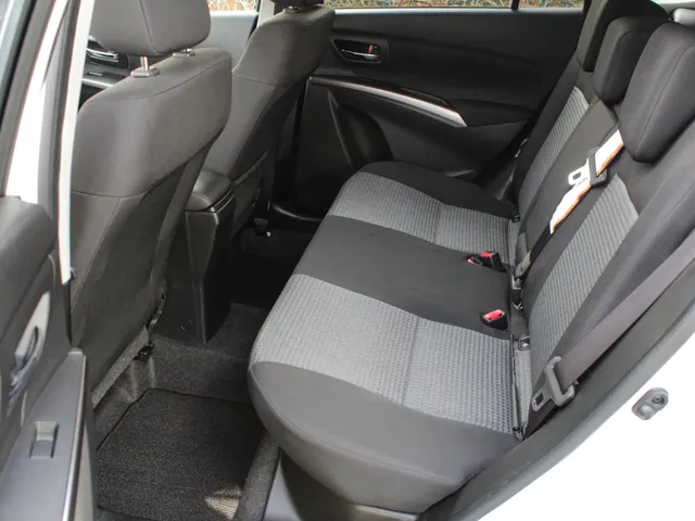 Suzuki S-Cross 1.4 Boosterjet Select Smart Hybrid | Cruise | Carplay/Android | Camera | Park sens | Lm-Velgen