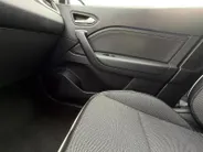 Renault Captur 1.0 TCe 90 techno Zeer lage kilometerstand  , Apple Carplay/Android Auto , navi , cruise , camera , lm velgen , parkeersensor , tel , usb .