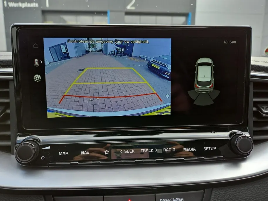 Kia XCeed 1.6i PHEV ExecutiveLine 1e Eigenaar | Dealer Onderhouden | Meest luxe uitvoering | Fabrieksgarantie | Stoelverwarming en Ventilatie | Carplay & Android | Camera | Dodehoek Detectie | Leder | Cruise Control Adaptief | Panorama Dak |