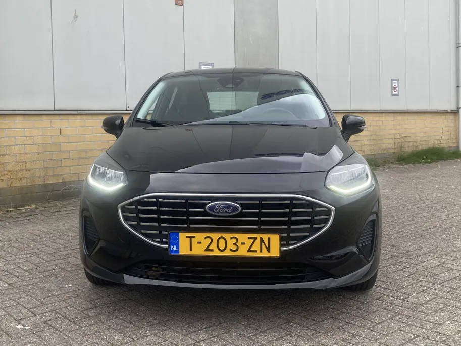 Ford Fiesta 1.0 EcoBoost 125 pk Hybrid Titanium Apple Carplay/ Android Auto - Winter Pack -Climate Control