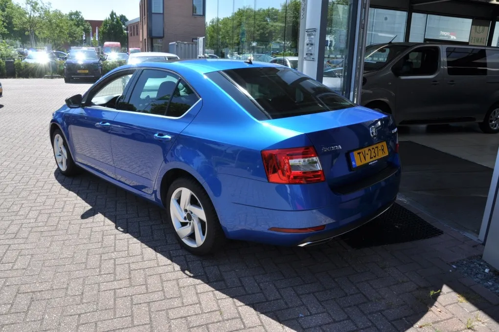 Škoda Octavia 1.0 TSI Grt Amb. Bns Hatchb. Apple/Android.