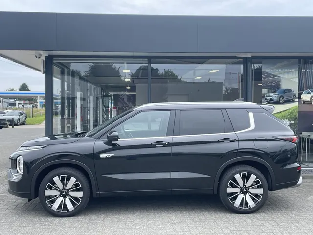 Mitsubishi Outlander 2.4 PHEV Instyle