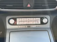 Hyundai Kona EV Fashion 64 kWh 204PK | Warmtepomp | SOH 100 % | Navigatie | Apple Carplay & Android Auto | Adaptive cruise control | Climate control | Head-up display | Parkeersensoren achter | Trekhaak |