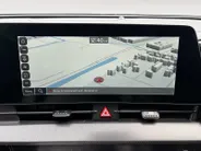 Kia Sportage 1.6 T-GDi Hybrid GT-PlusLine | Apple Carplay / Android Auto | Navigatiesysteem | Elektrisch verstelbare Voorstoelen | Bestuurdersstoel Met geheugen | Stoelverwarming + Stoelkoeling | Stuurverwarming | Elektrisch Bedienbaar Schuif / Kanteldak | Elektrisch 
