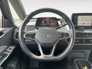 Volkswagen ID.3 First Plus 58 kWh SOH 90,8 | Panoramadak | WLTP 424 km | Adapt. Cruise | Navigatie | CarPlay | Stoel-/stuurverwarming | Etc.