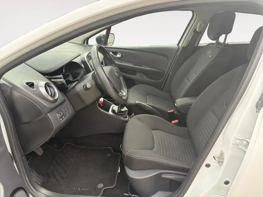 Renault Clio Estate 0.9 TCe Limited | Navigatie | Airco | Cruise Control | LM Velgen | 1e Eigenaar Dealeronderhouden