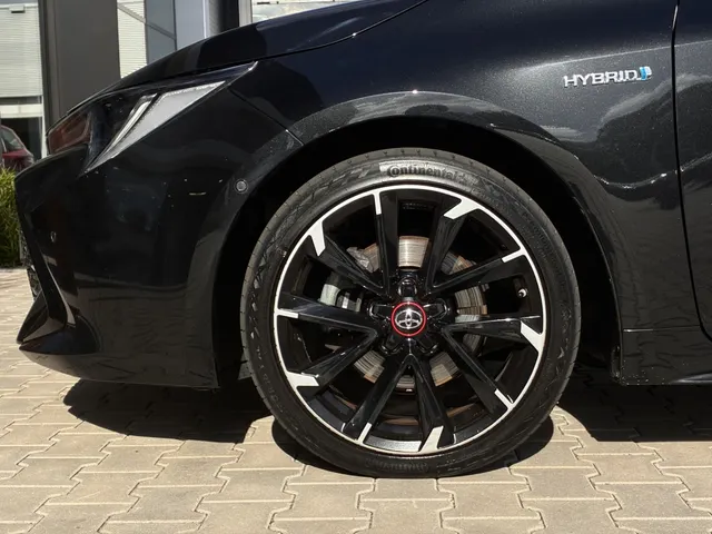 Toyota Corolla Touring Sports 2.0 Hybrid GR-Sport | Panoramadak | JBL | Trekhaak