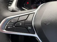 Renault Captur 1.0 TCe 90 techno Zeer lage kilometerstand  , Apple Carplay/Android Auto , navi , cruise , camera , lm velgen , parkeersensor , tel , usb .