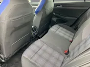 Volkswagen Golf 1.5eHybrid 200kW/272PK GTE Black Style · Panoramadak · Trekhaak · Camera ·  Apple/Android Car Play · Garantie t/m 10-09-2030 of 10000km.