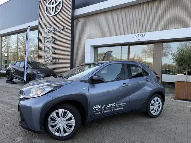 Toyota Aygo X 1.0 VVT-i MT Play | Camera | Carplay | Ad.Cruise