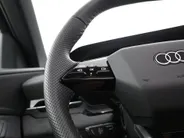 Audi Q6 e-tron Sportback S edition performance 306pk 100 kWh · SOH 97,8% · Panoramadak · Wegklapbare Trekhaak · 360 Camera · Stoelverwarming voor+achter · Bijrijder Display · 19'' Inch · Garantie t/m 10-08-2030 of 100.000km