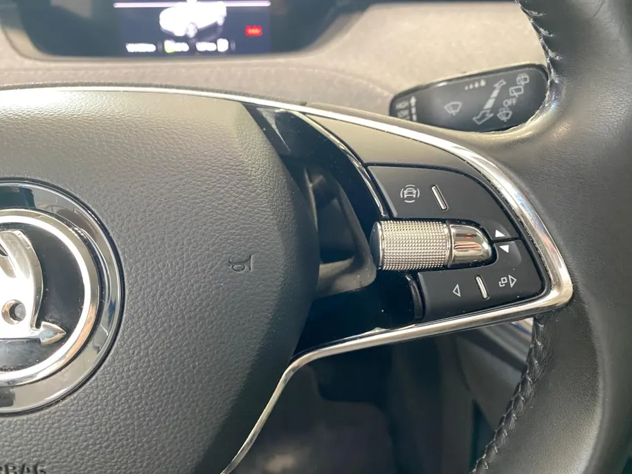 Škoda Enyaq iV 60 | TREKHAAK | NAVI | CAMERA | NL-AUTO |
