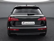 Audi Q5 55 TFSIe 367pk S edition Competition · Panoramadak · Camera · Luchtvering · Trekhaak · Leder/Alcantara · 22'LM