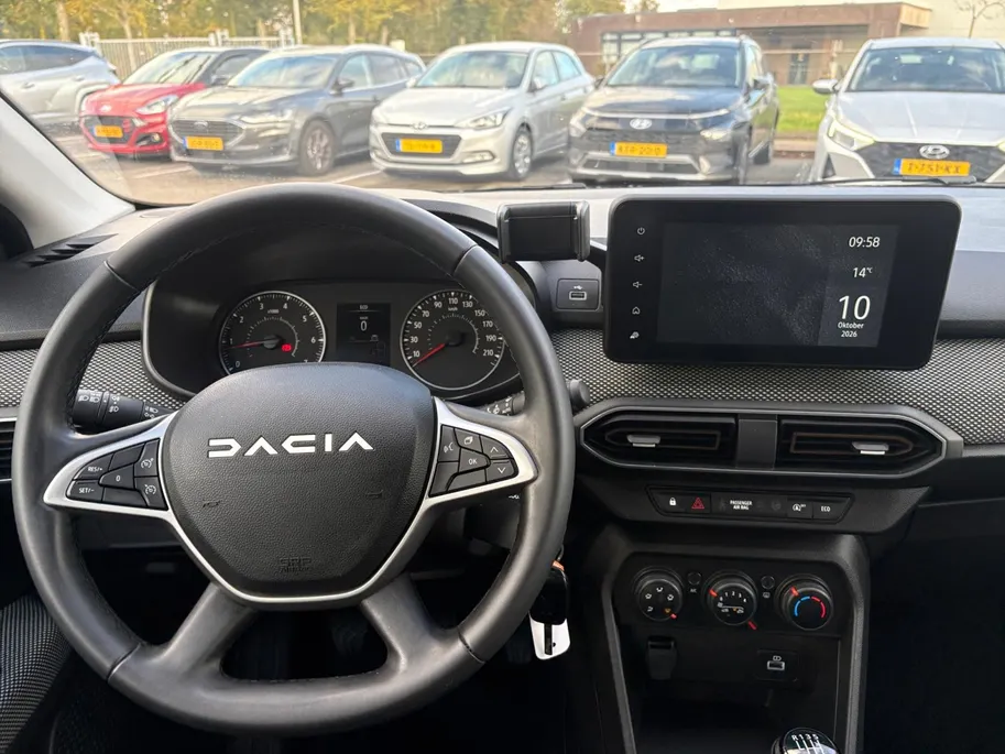 Dacia Sandero Stepway 1.0 TCe 110 Expression | Trekhaak | Dealer onderhouden | Camera | Airco