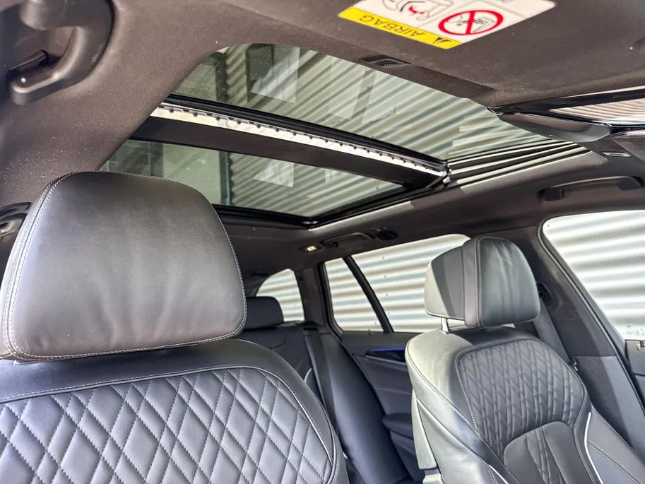 BMW 5 Serie Touring 540i xDrive High Executive
