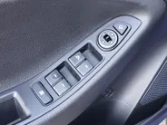 Hyundai i20 1.0 T-GDI 100PK Automaat Comfort / Carplay / Climate en Cruisecontrol! / UNIEK!