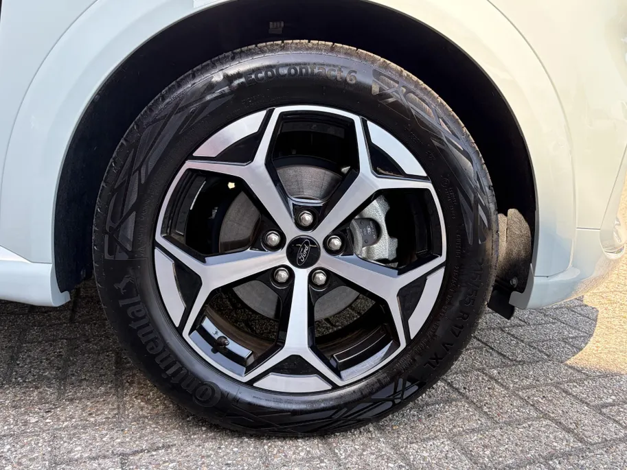 Ford Puma 1.0 EcoBoost Hybrid ST-Line Trekhaak winterpakket!