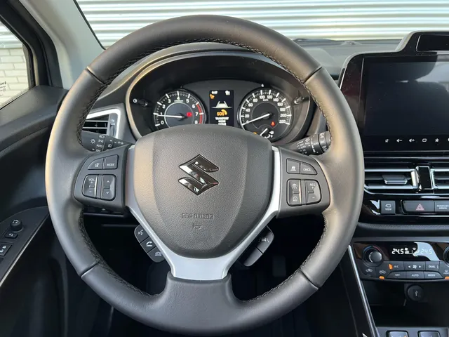 Suzuki S-Cross 1.4 Boosterjet Style Smart Hybrid | Direct uit voorraad leverbaar | 360° Camera | Climate Control | 17'LM