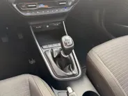 Hyundai i20 1.0 T-GDI Premium | Climate Controle| Lichtmetalen velgen| Metallic lak| Navigatie| Stoel verwarming| Stuur verwarming| Camera| Parkeer sensoren